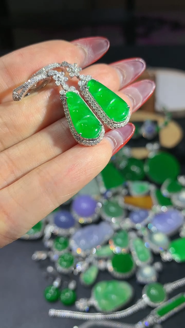 【闪购商品】定制翡翠18K金镶嵌团购