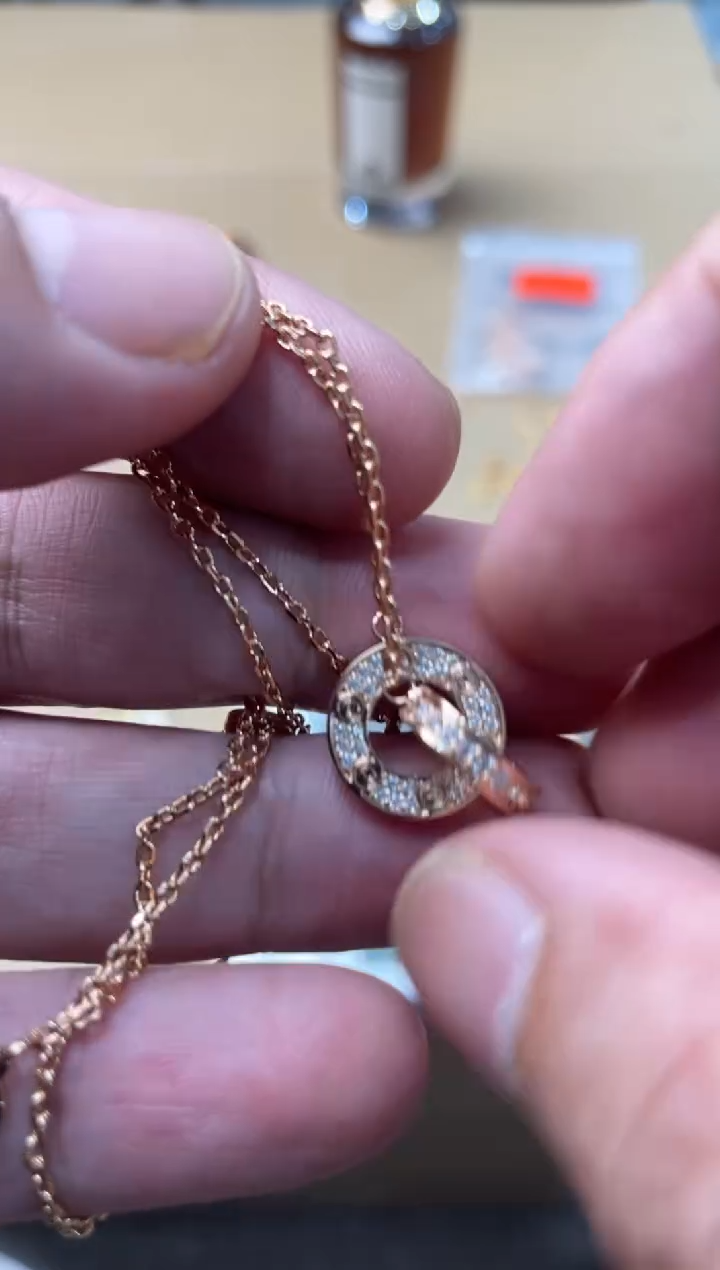 瓷片嘉荣当康大姐fu的总铺