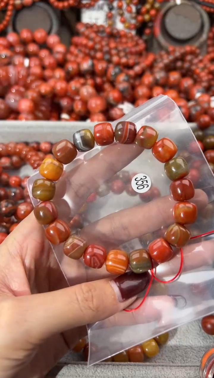 未镶嵌手串南红玛瑙11+