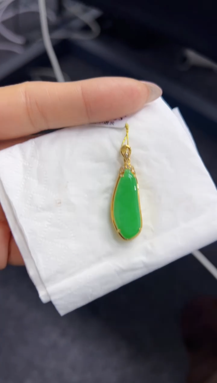 【闪购商品】翡翠颈饰18K金镶嵌Q缅料A货翡翠/支持复检/一件