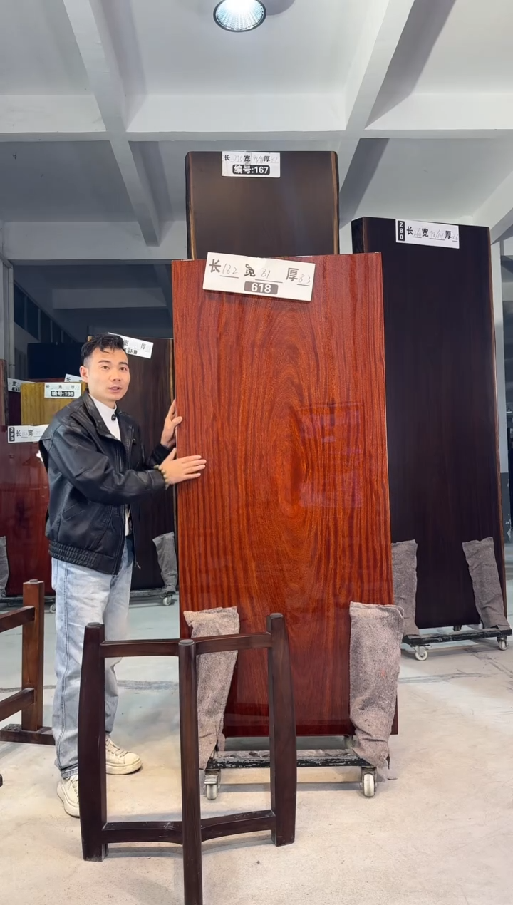 木《**》刚果黑檀茶水柜1 红菠萝格圈椅5 茶水柜1