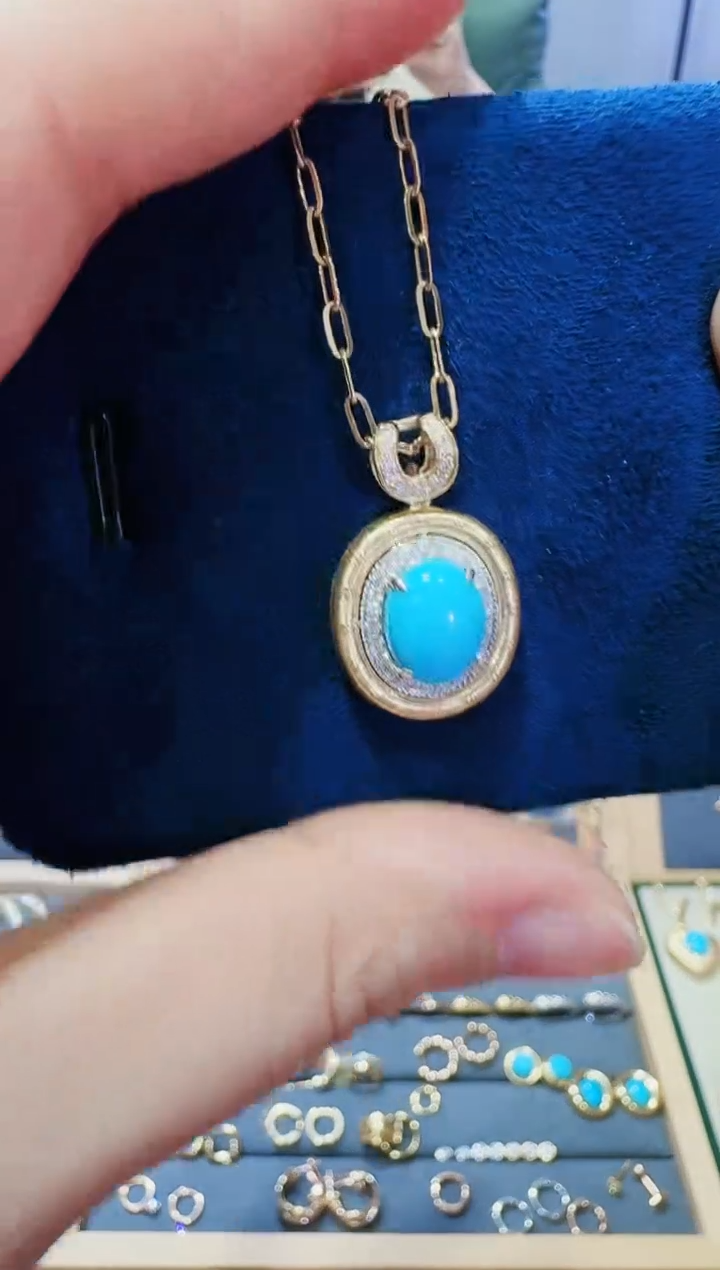 【闪购商品】钻石吊坠18K金镶嵌吊坠（不含链）