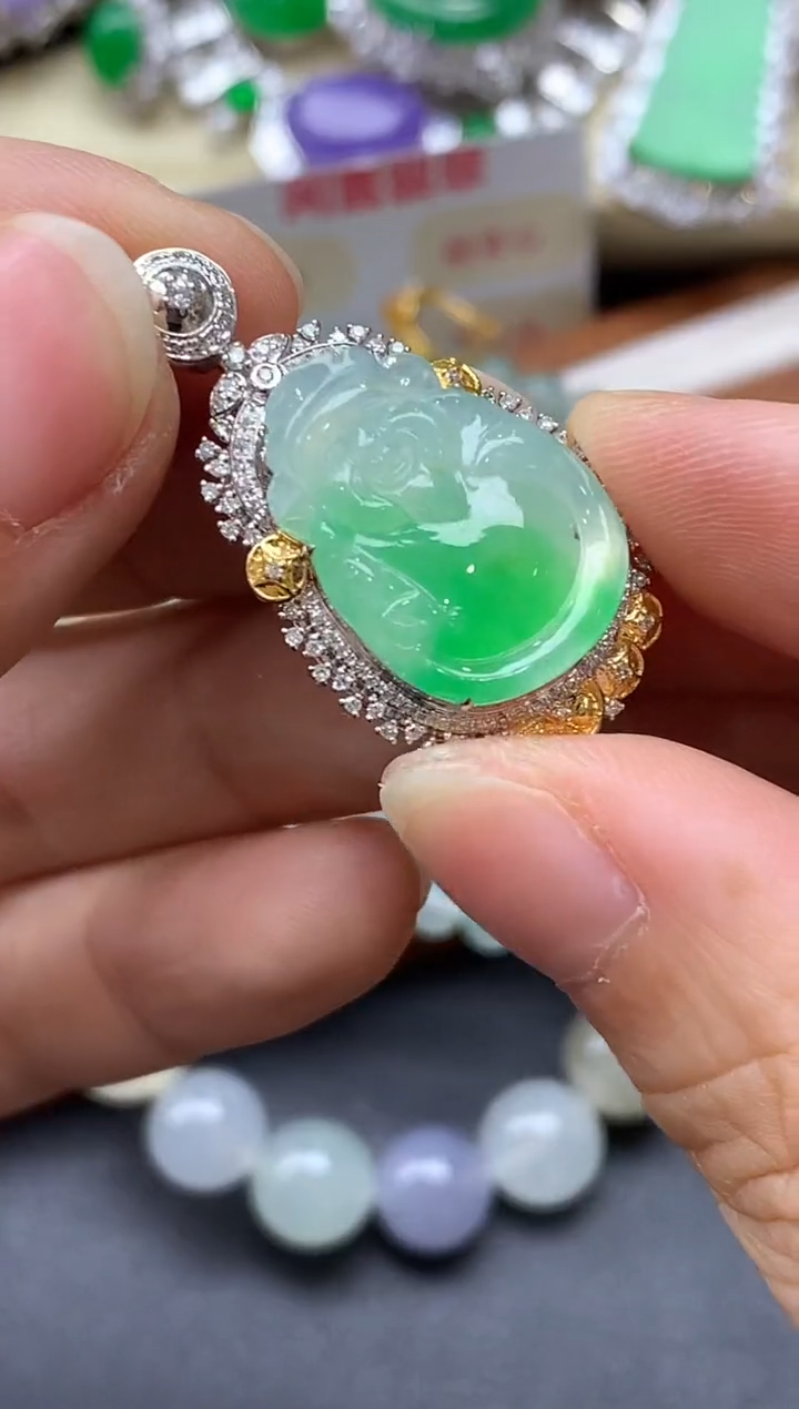 颈饰18K金镶嵌翡翠846-中国好珍宝