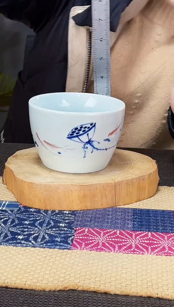 【闪购商品】碗微瑕手绘鱼莲蓬5寸鸡盅
