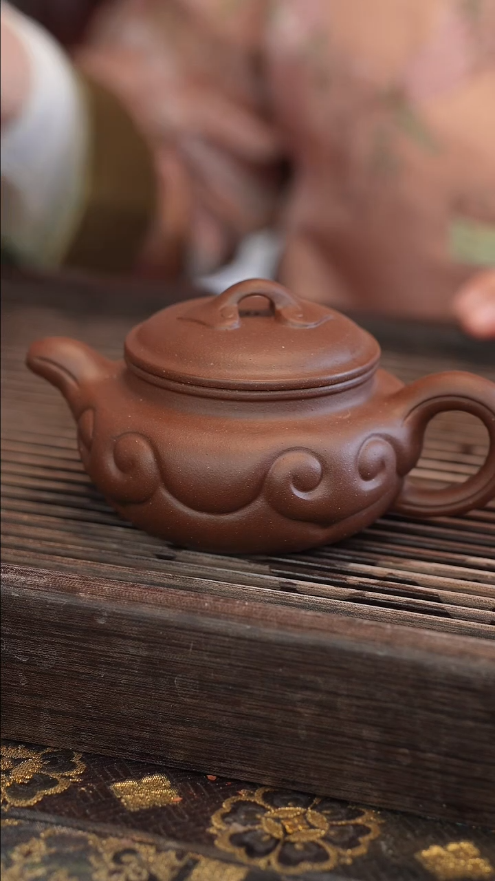 茶壶紫砂如意仿古 变色龙 半手工 240cc