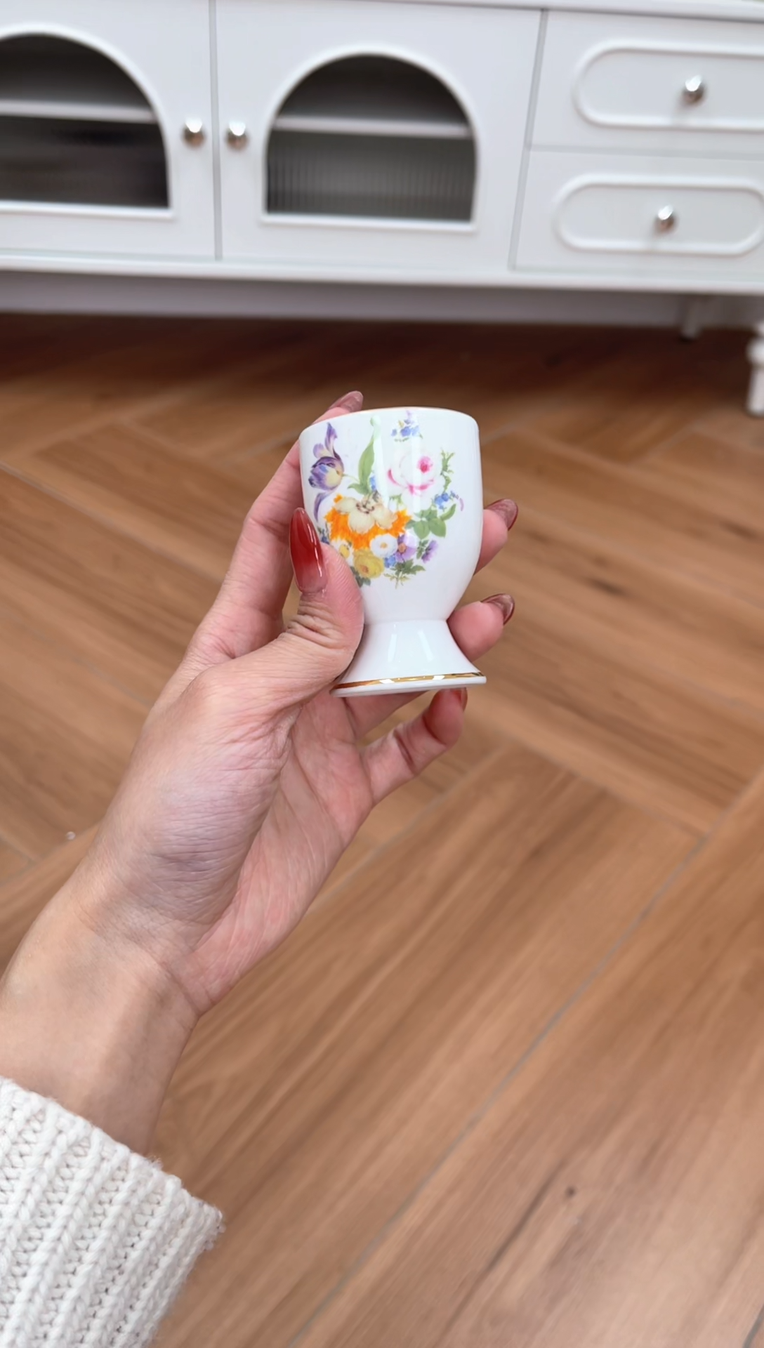 【闪购商品】碗玫瑰高骨骨瓷鸡蛋杯