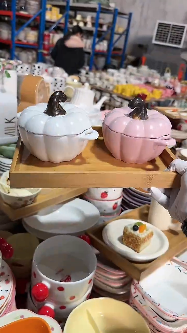 陶瓷2个炖盅 微瑕凑满20元包邮