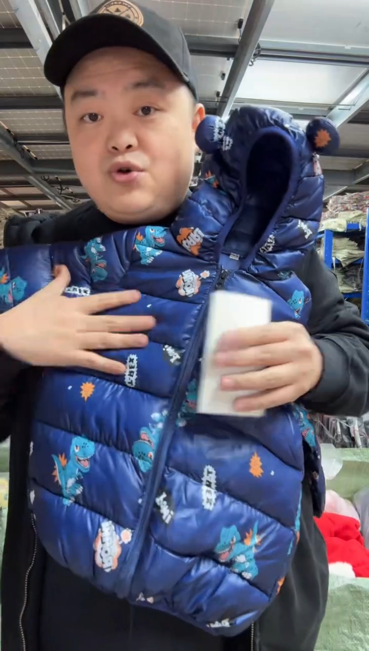 张*燕女童外套235 100