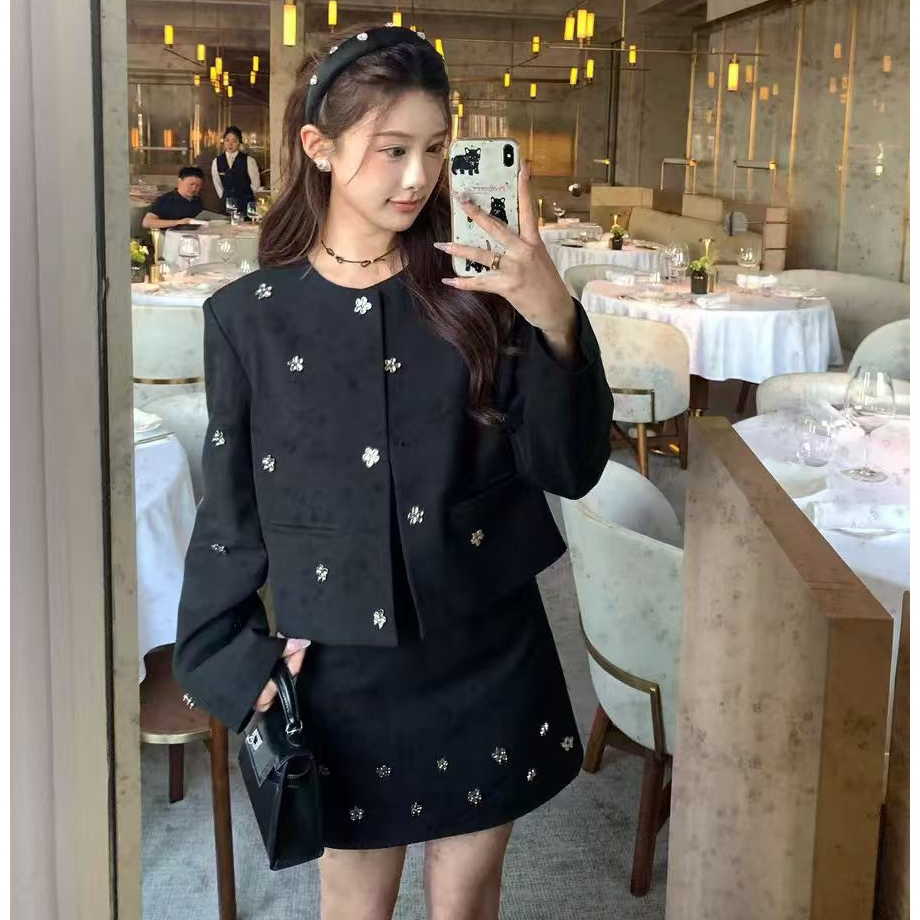 【宝藏.】大码女装手工缝制金属小花法式名媛精致小香风外套短裙套