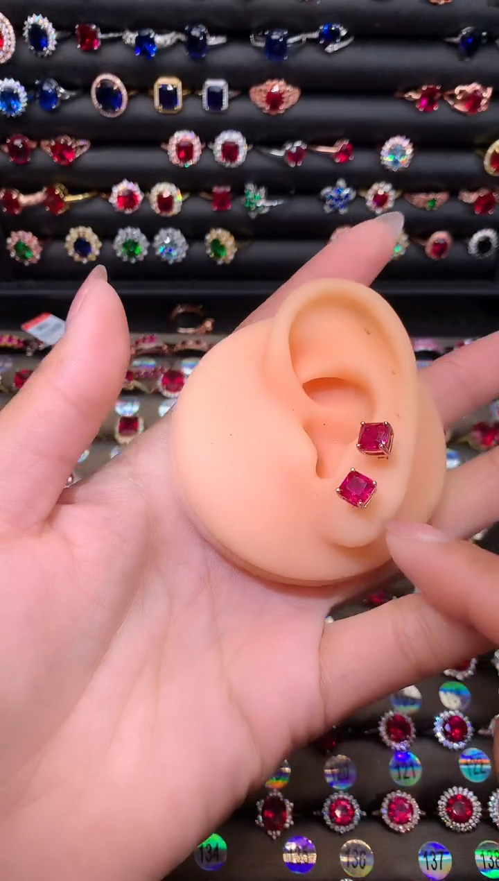 【闪购商品】红宝石耳饰银S925镶嵌6玫瑰金