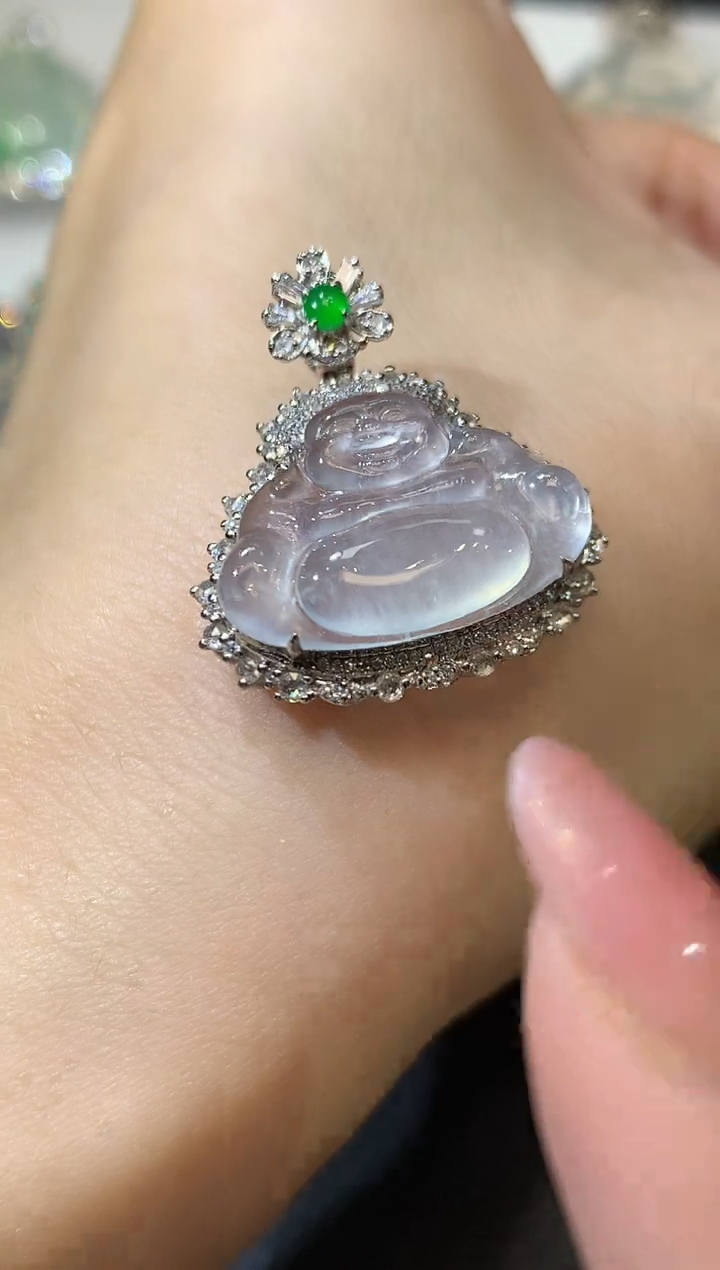 【闪购商品】翡翠吊坠(不含链)18K金镶嵌C22