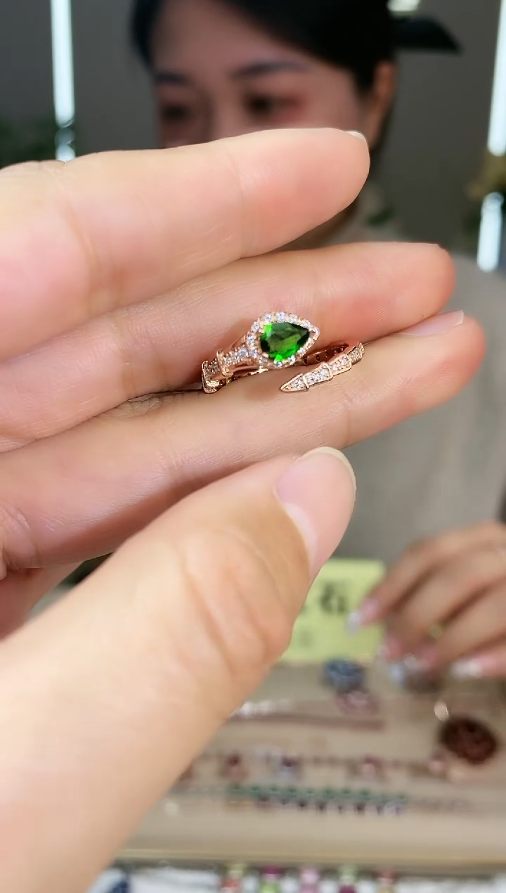 【闪购商品】透辉石手饰银S925镶嵌手饰