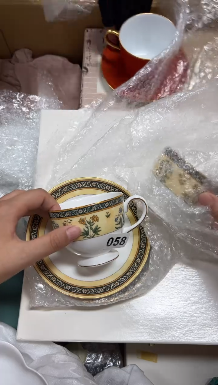 瓷片D****?+058中古商品谨慎参拍
