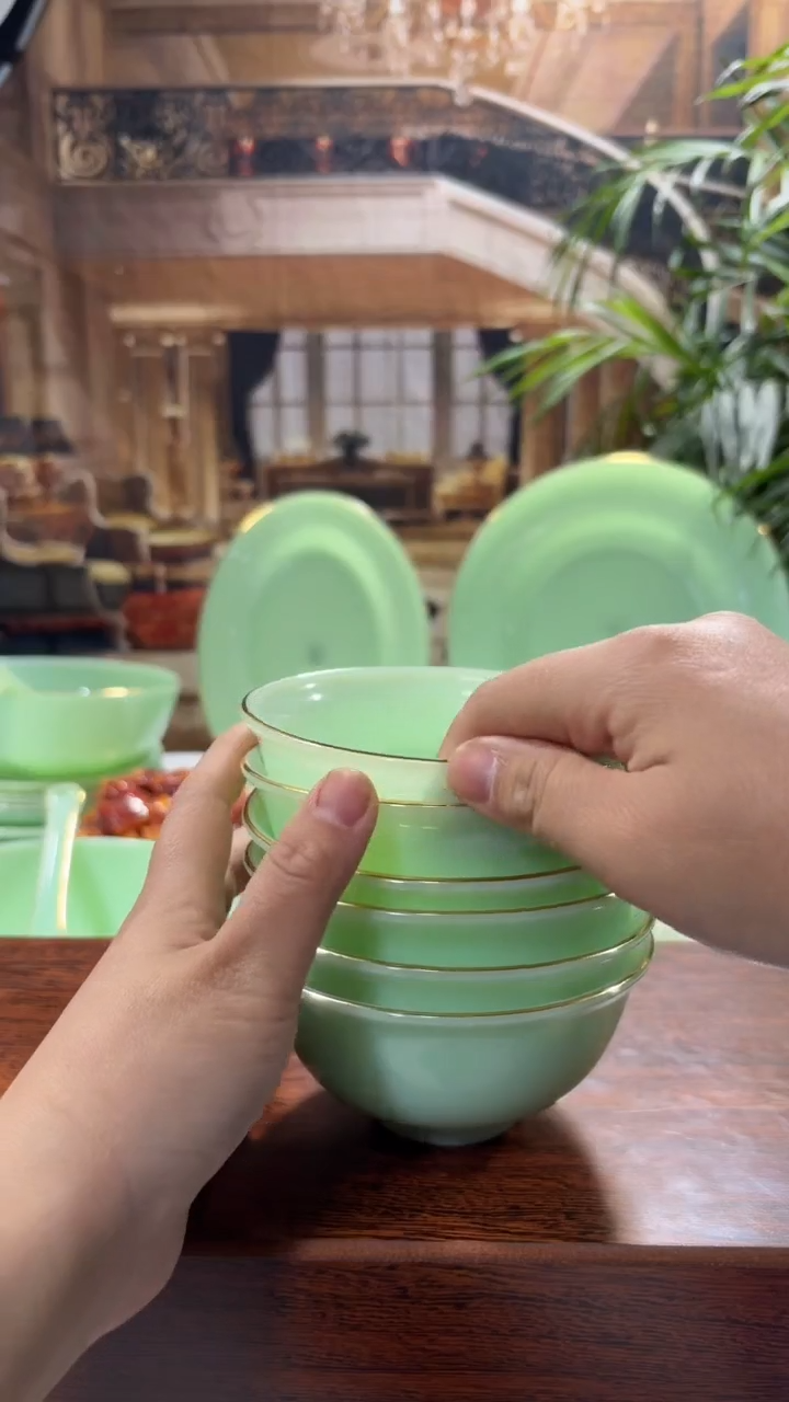 【闪购商品】.... 4.5英寸玉瓷碗6个口径11.5厘米 