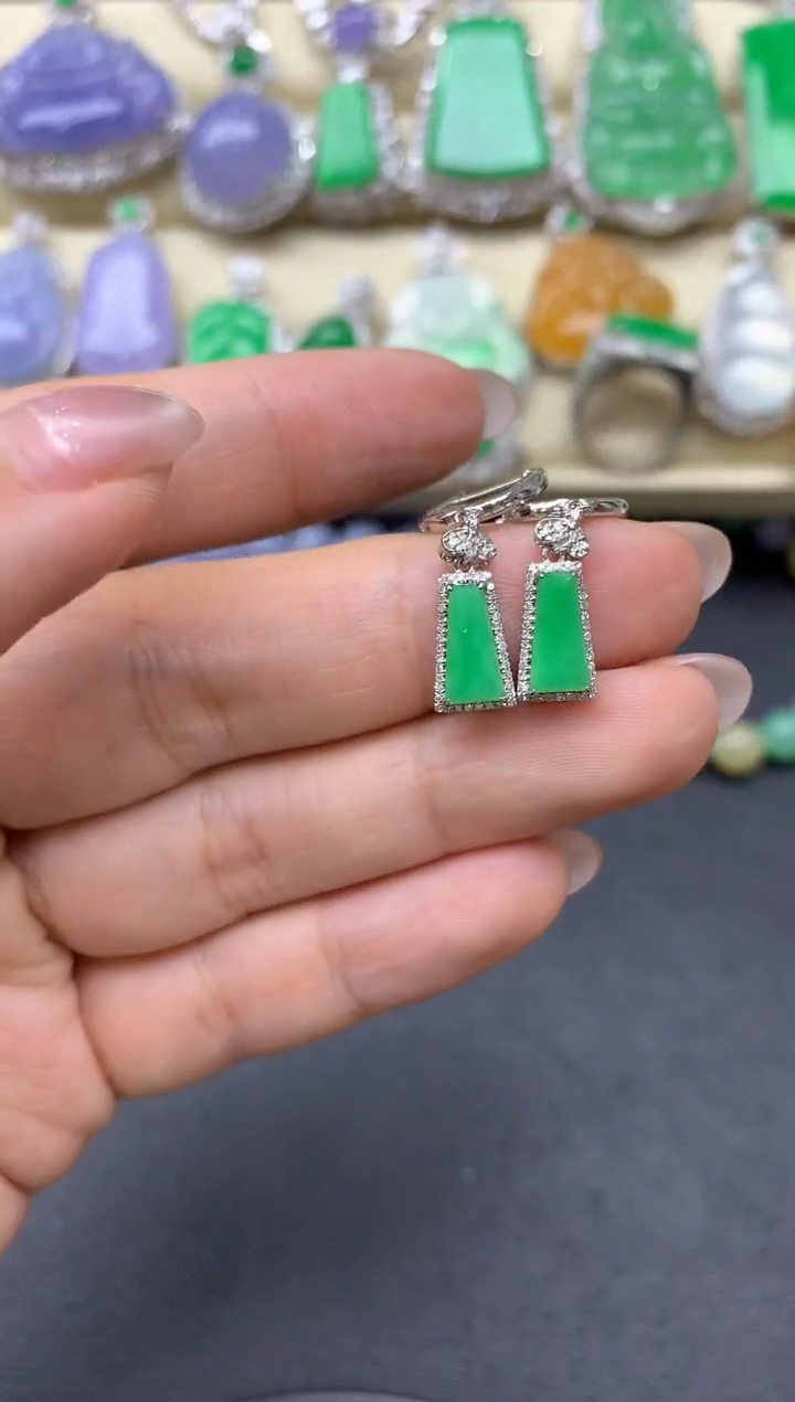 【闪购商品】翡翠耳饰18K金镶嵌364-中国好珍宝