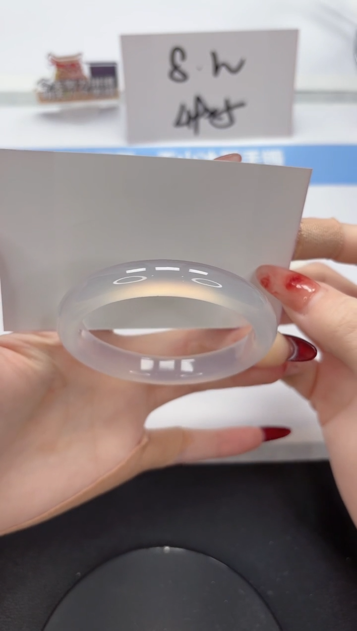 【闪购商品】石英质玉手镯未镶嵌A121-56.8