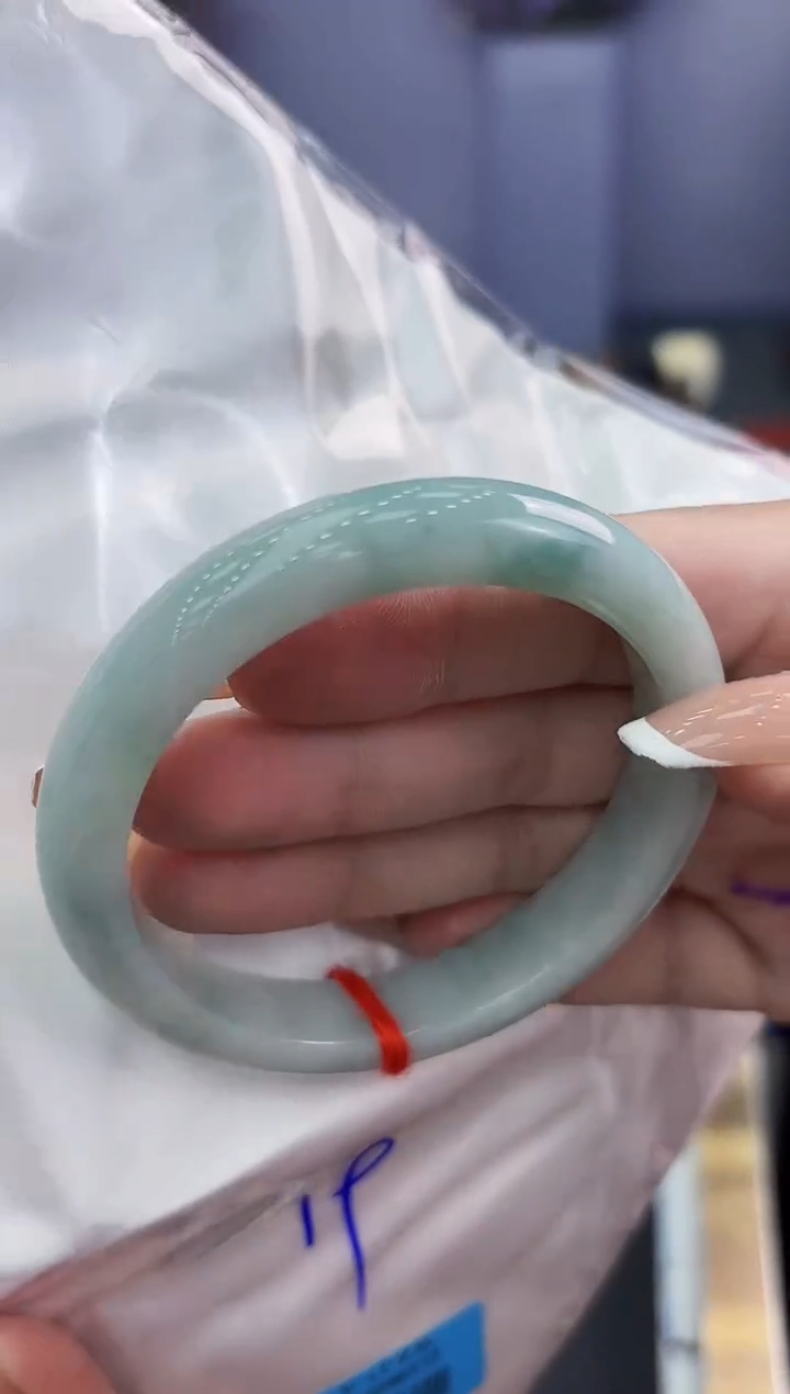 【闪购商品】翡翠手镯未镶嵌翡翠手镯