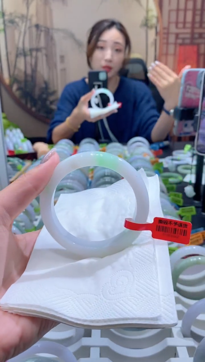 未镶嵌手镯翡翠000079769