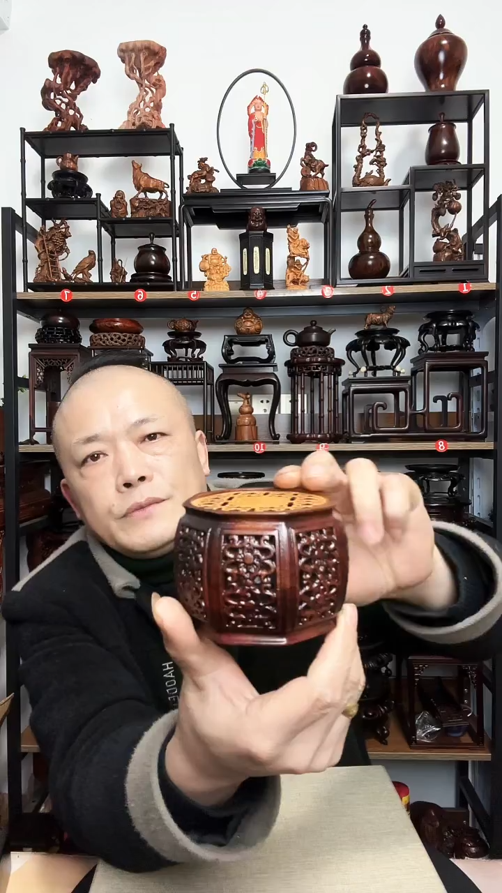 紫砂底座木直径8.5高6.6