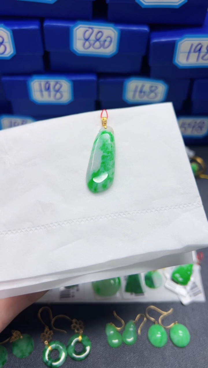 【闪购商品】翡翠颈饰18K金镶嵌Y缅料A货/支持复检/一件