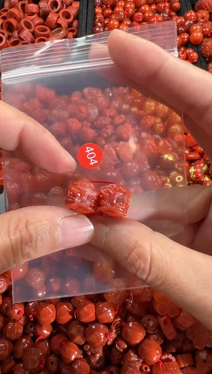 【闪购商品】南红玛瑙颈饰未镶嵌2