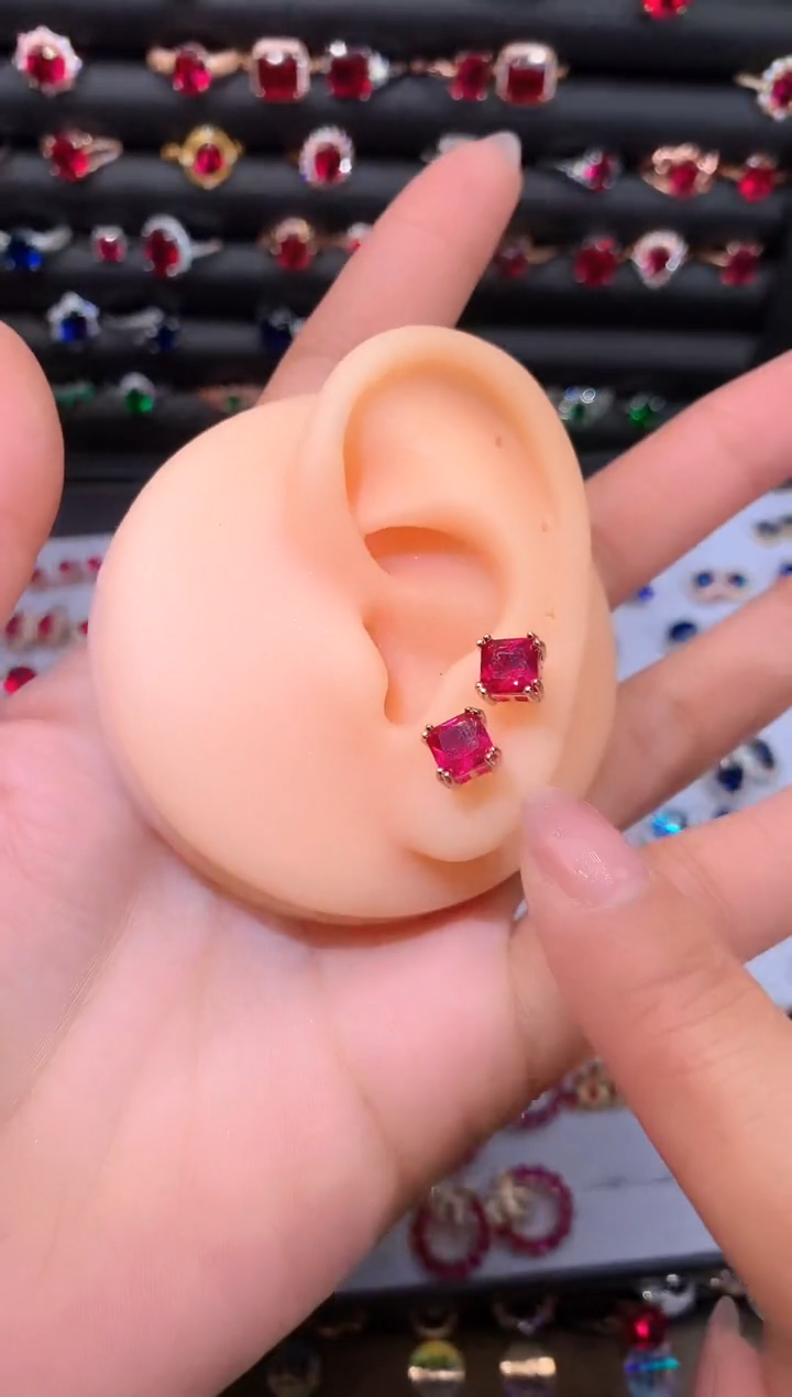 【闪购商品】红宝石耳饰银S925镶嵌6玫瑰金