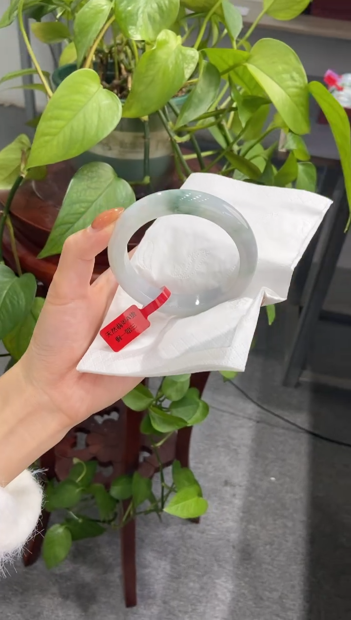 未镶嵌手镯翡翠0043396