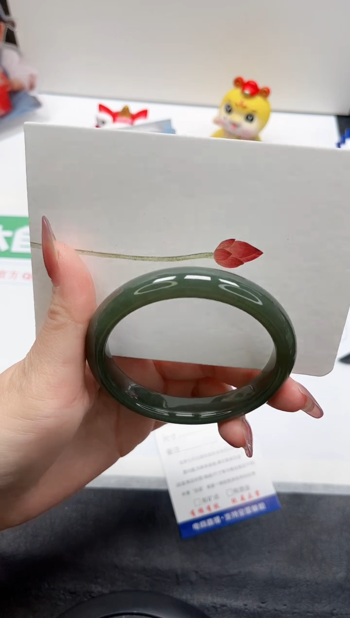 【闪购商品】和田玉手镯未镶嵌190-60