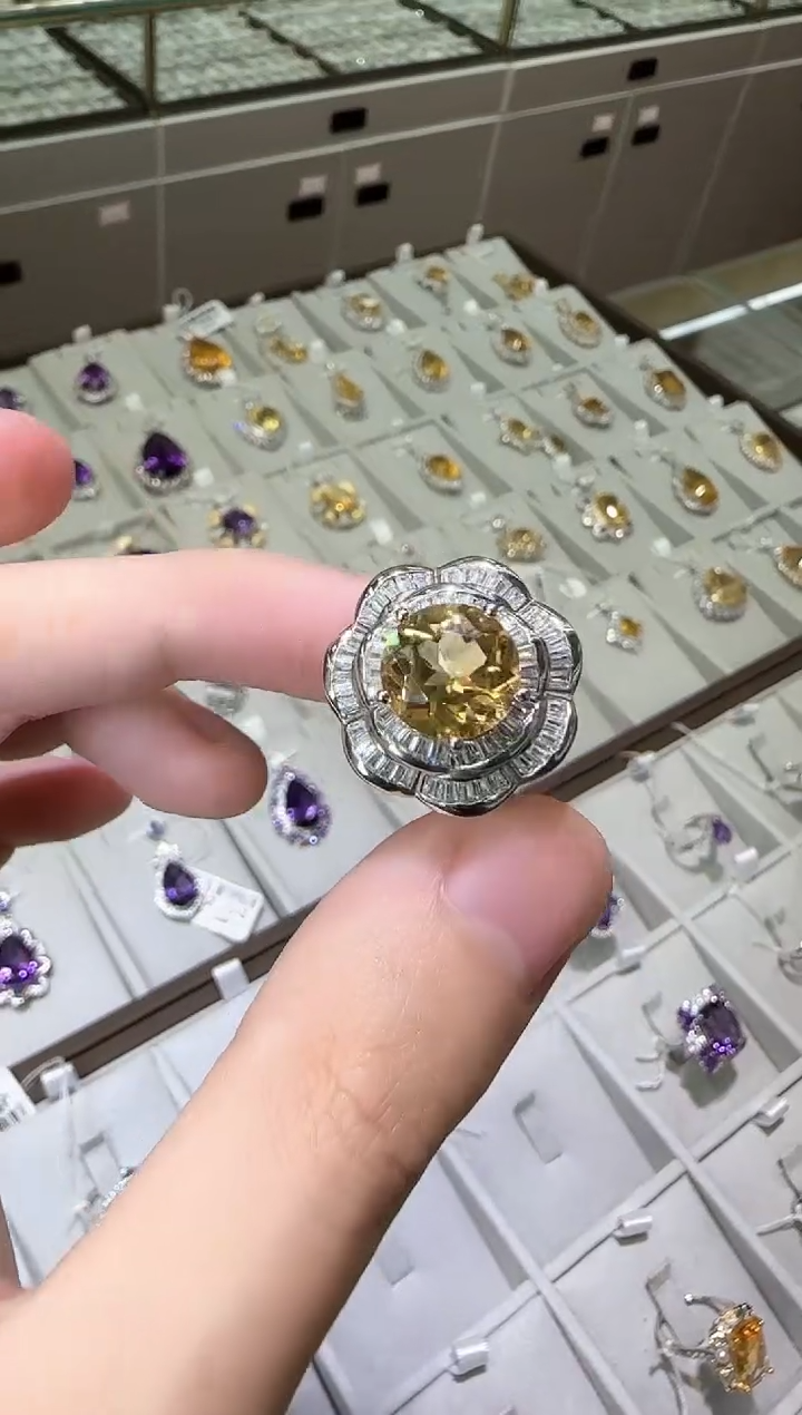 【闪购商品】黄晶戒指银S925镶嵌11mm设计款