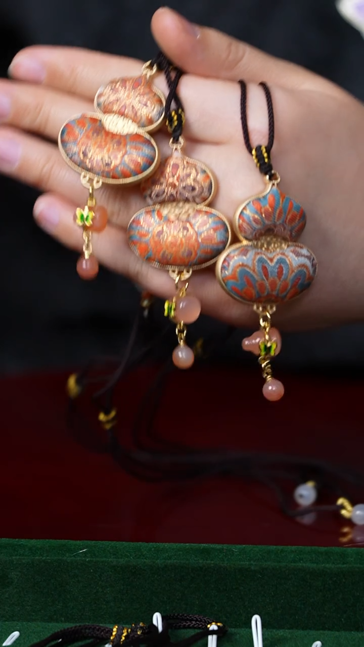 【闪购商品】织绣0801宋锦挂件项链发其一