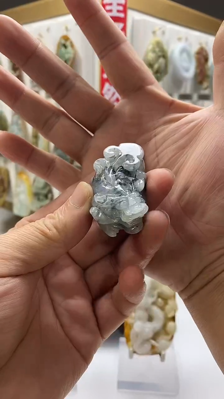 颈饰未镶嵌翡翠翡翠A货2025/12/26