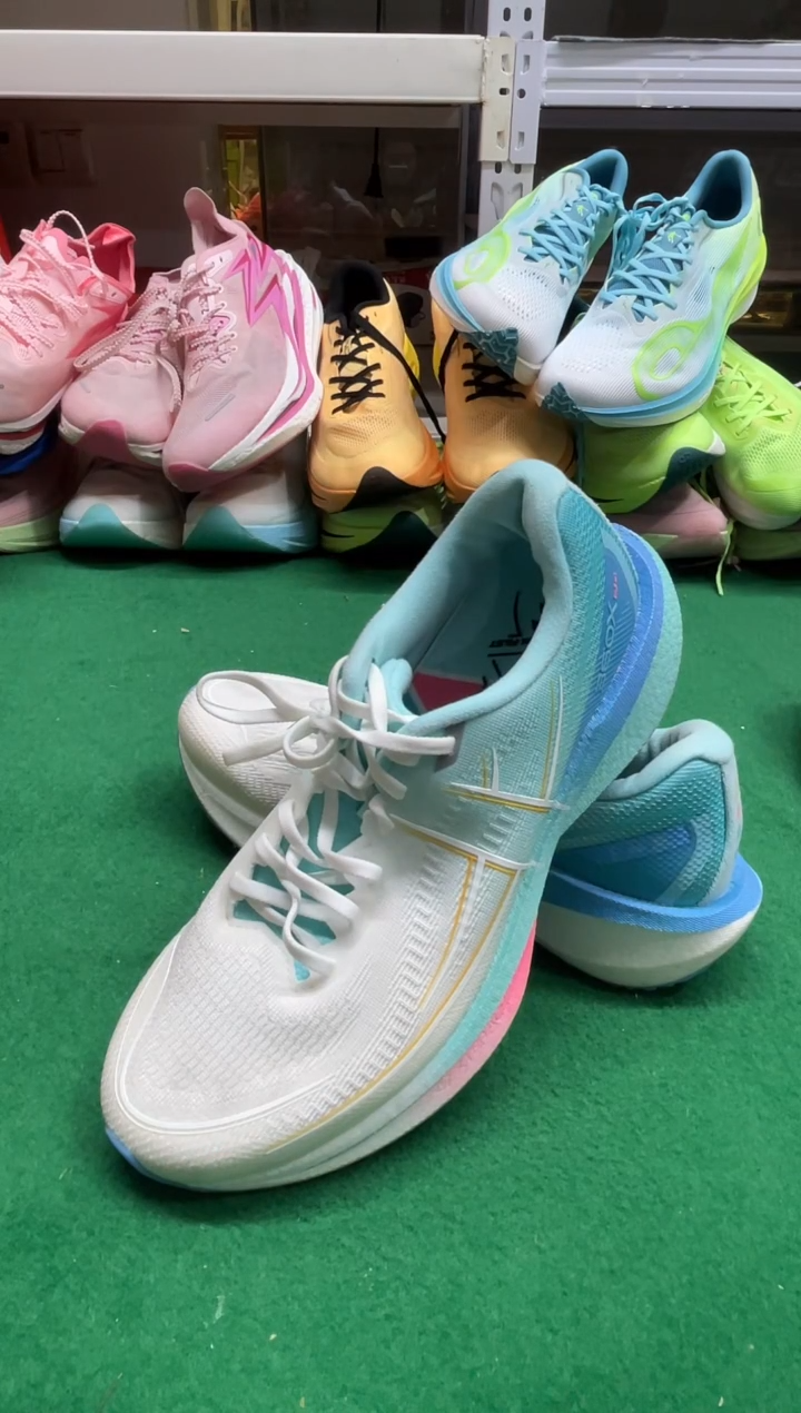 示****T这是个大鞋店家的鞋257