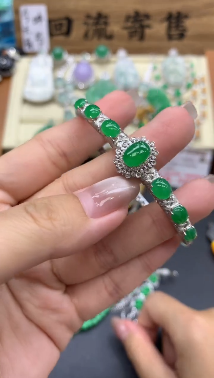 【闪购商品】翡翠手镯18K金镶嵌494-中国好珍宝