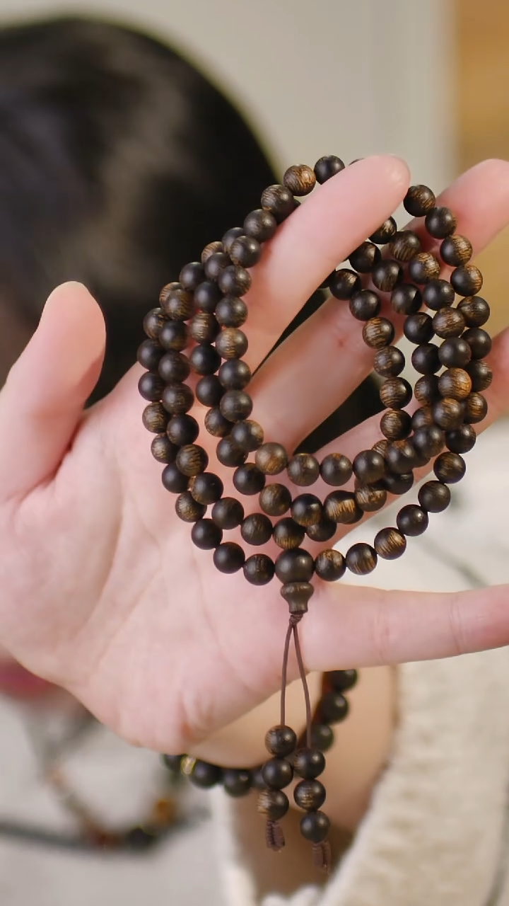 （大叻黑奇楠108颗0.6全沉水）