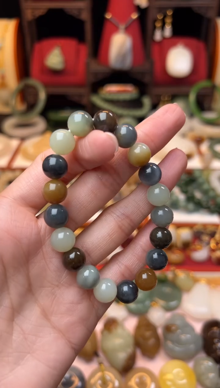 【闪购商品】和田玉手串未镶嵌微瑕放漏