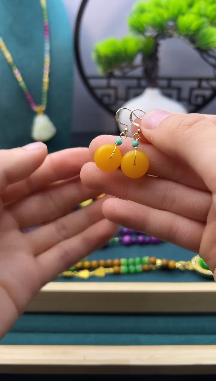 【闪购商品】蜜蜡耳饰14K金镶嵌E82