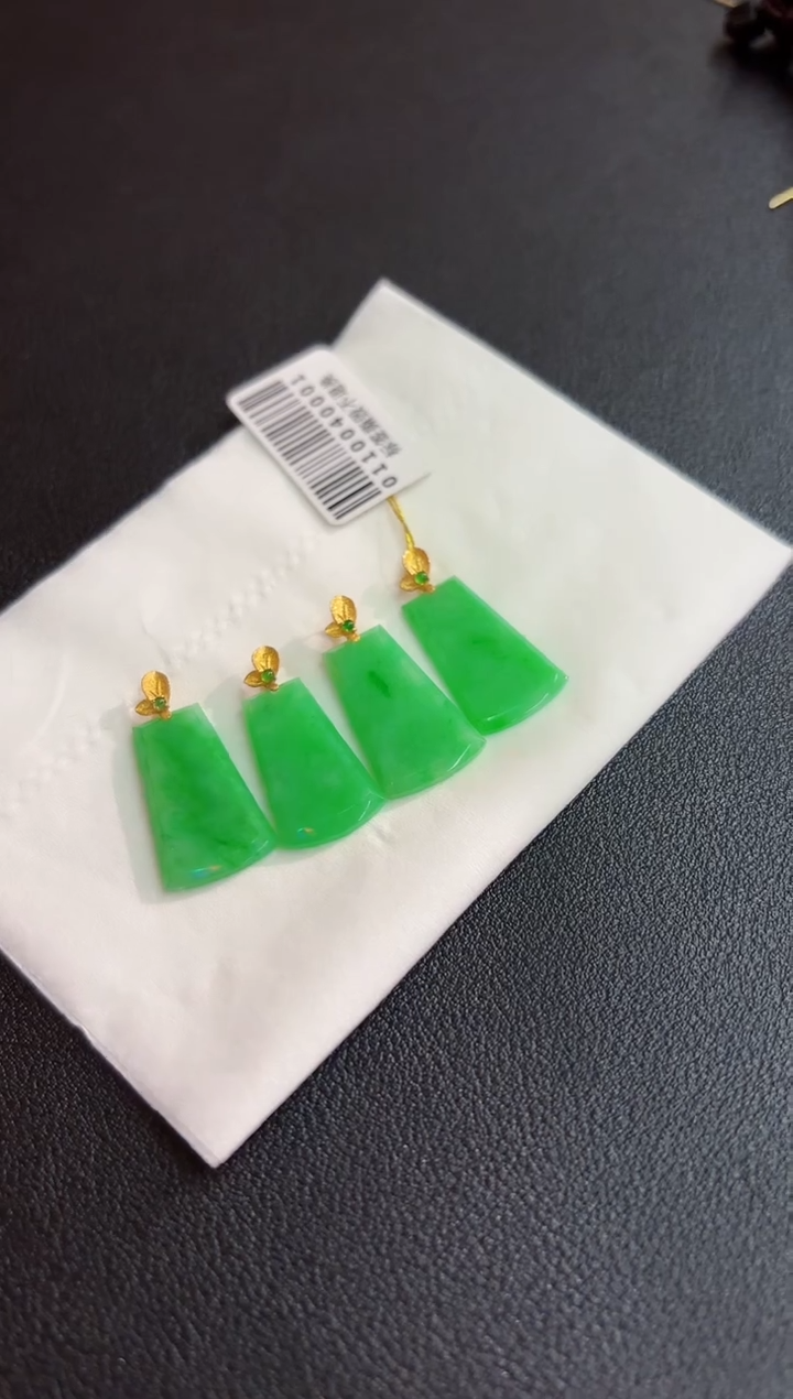 翡翠18K金镶嵌颈饰 缅料A货/支持复检/一件