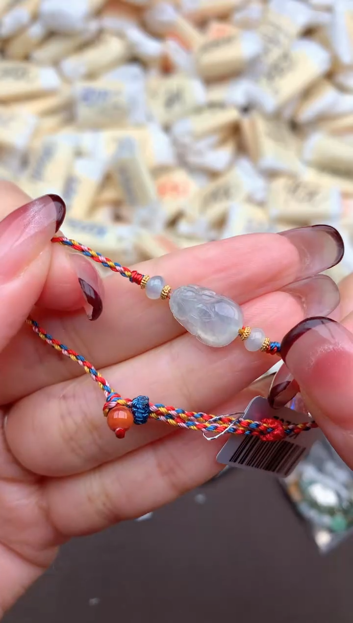 【闪购商品】翡翠挂件未镶嵌一