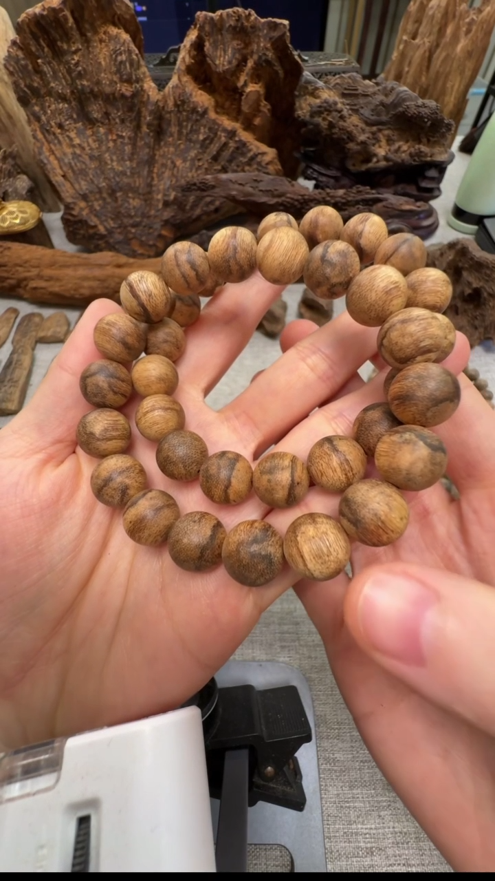 【闪购商品】沉香手串金丝虎斑黄棋11mm+单圈多样性发其一