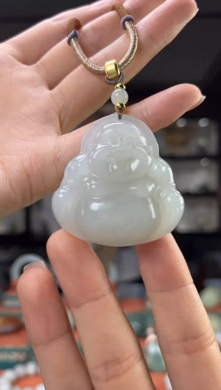 和田玉未镶嵌颈饰佩佩