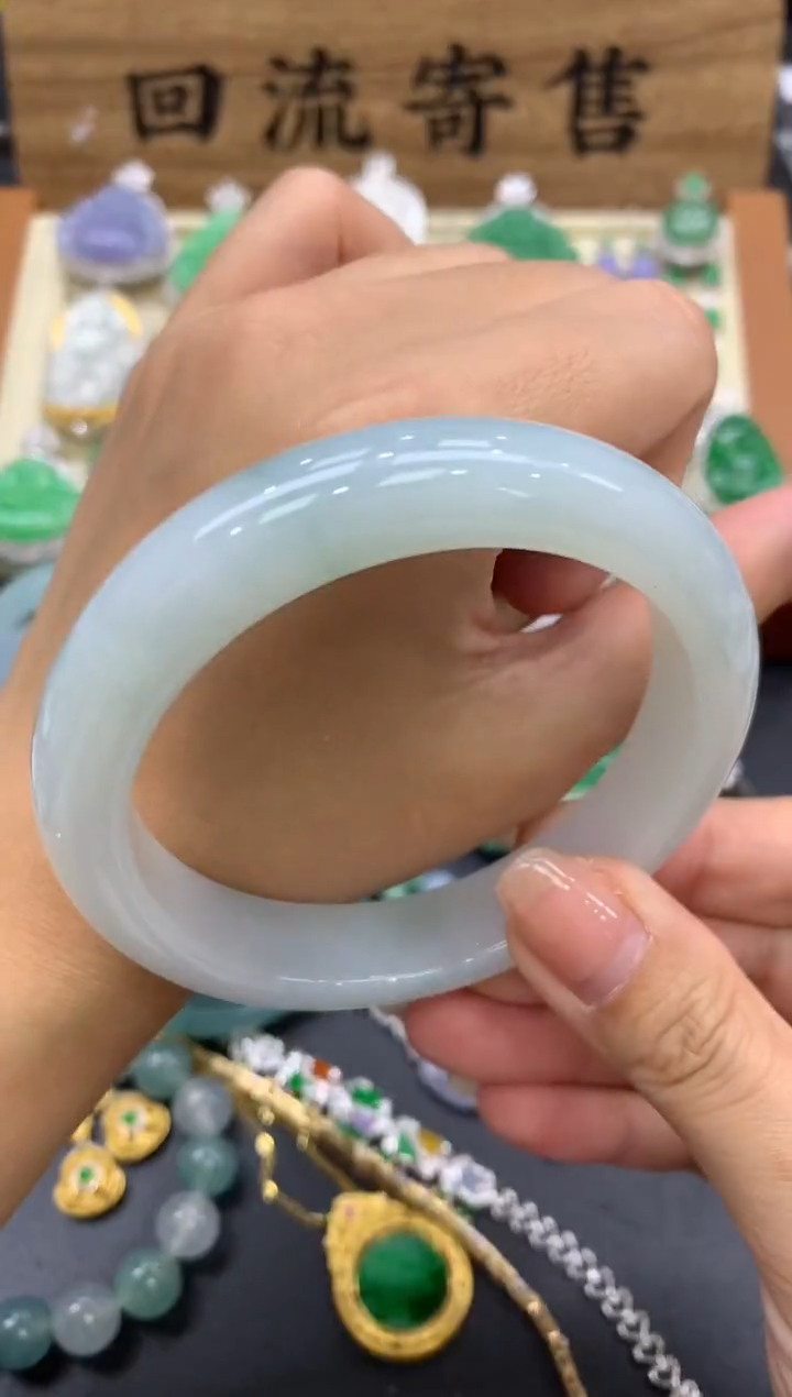 【闪购商品】翡翠手镯未镶嵌425-中国好珍宝