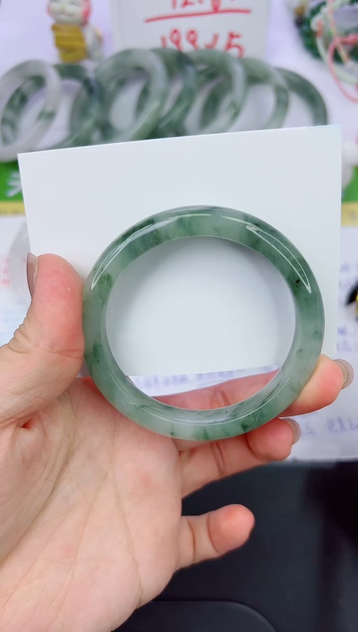 【闪购商品】石英质玉手镯未镶嵌291-57