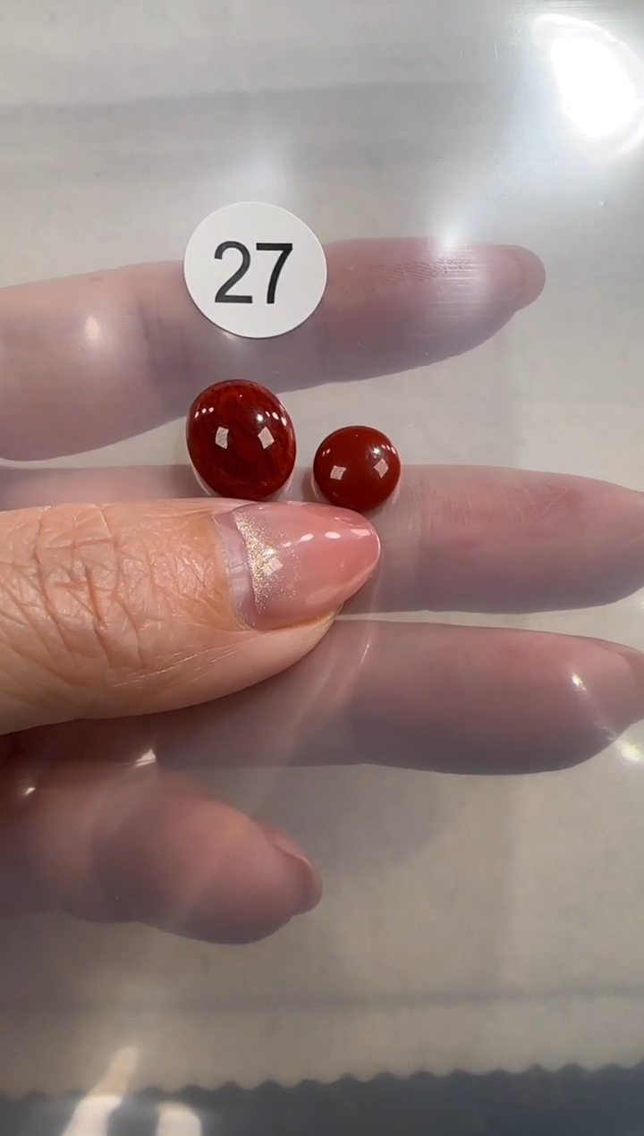 未镶嵌南红玛瑙珠宝半成品糖***?原矿无优化无胶裂牛血戒面