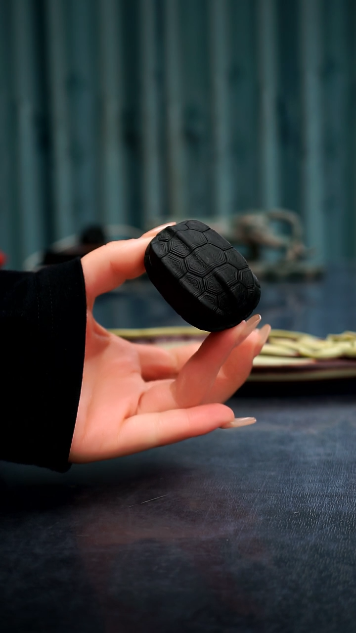 【闪购商品】岫玉镂空龟甲把件