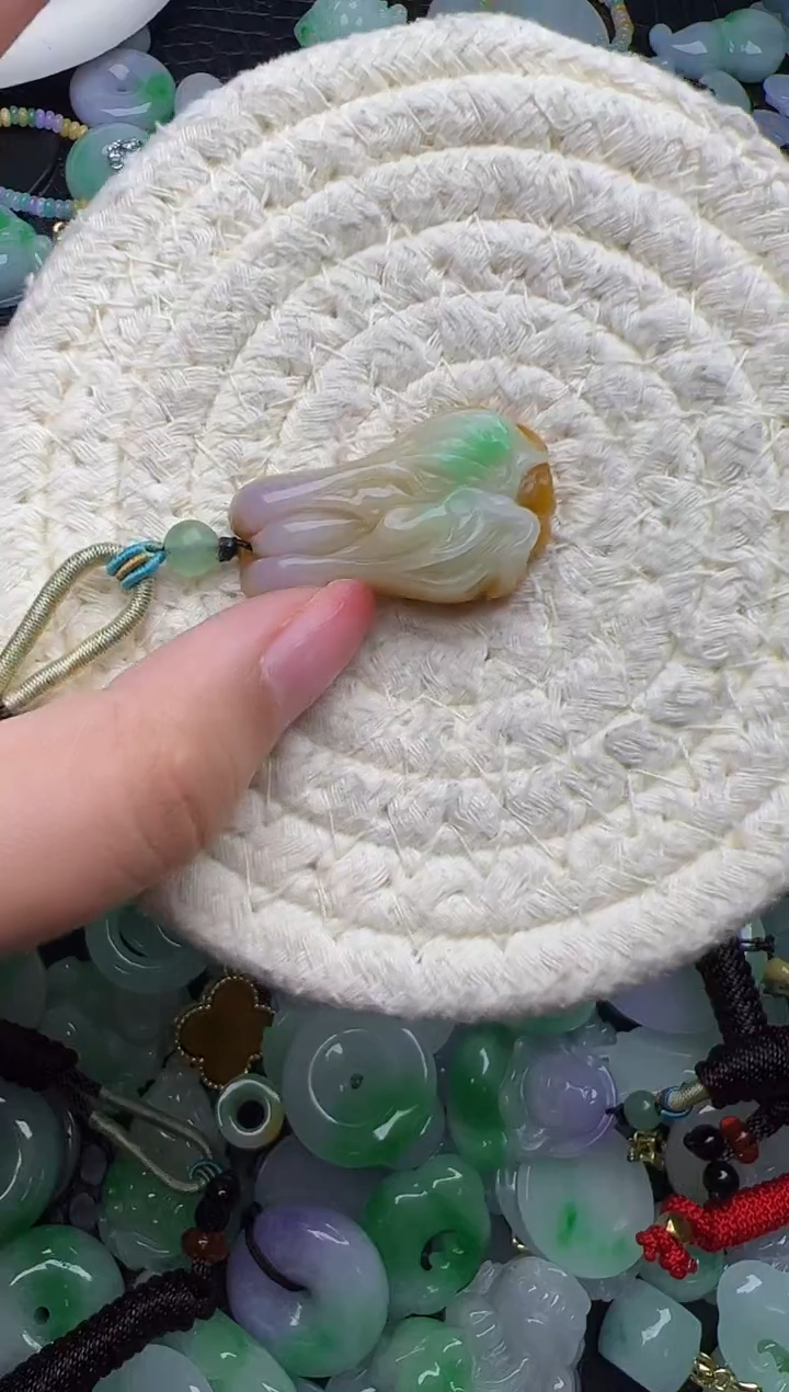 翡翠未镶嵌颈饰天然缅甸翡翠吊坠