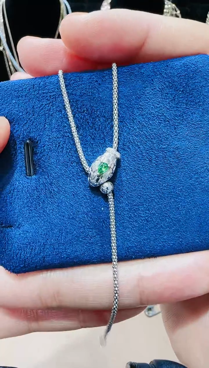 【闪购商品】石榴石（沙弗莱）项链18K金镶嵌Y字蛇链 50