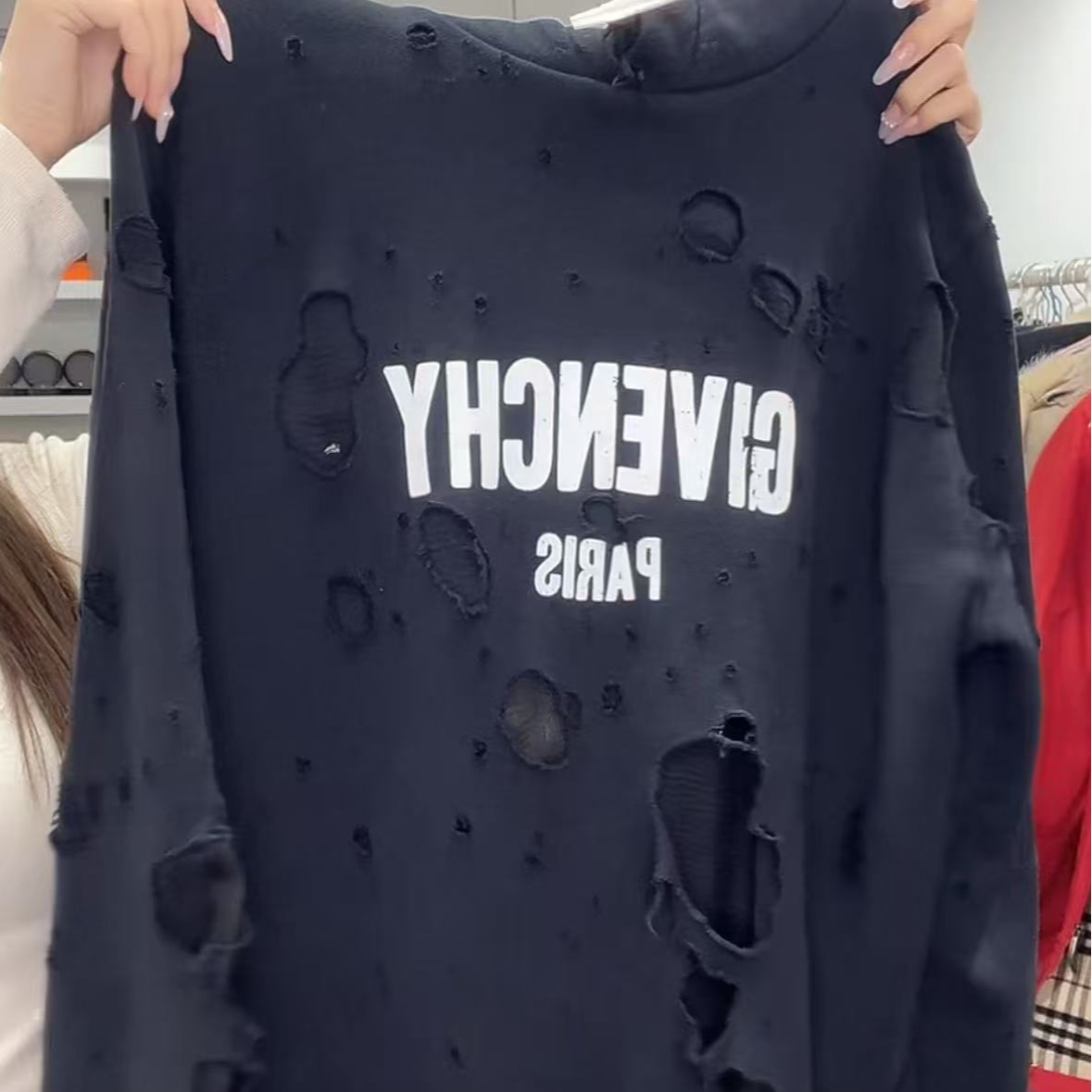 99新 Givenchy/纪梵希 纪梵希破洞卫衣