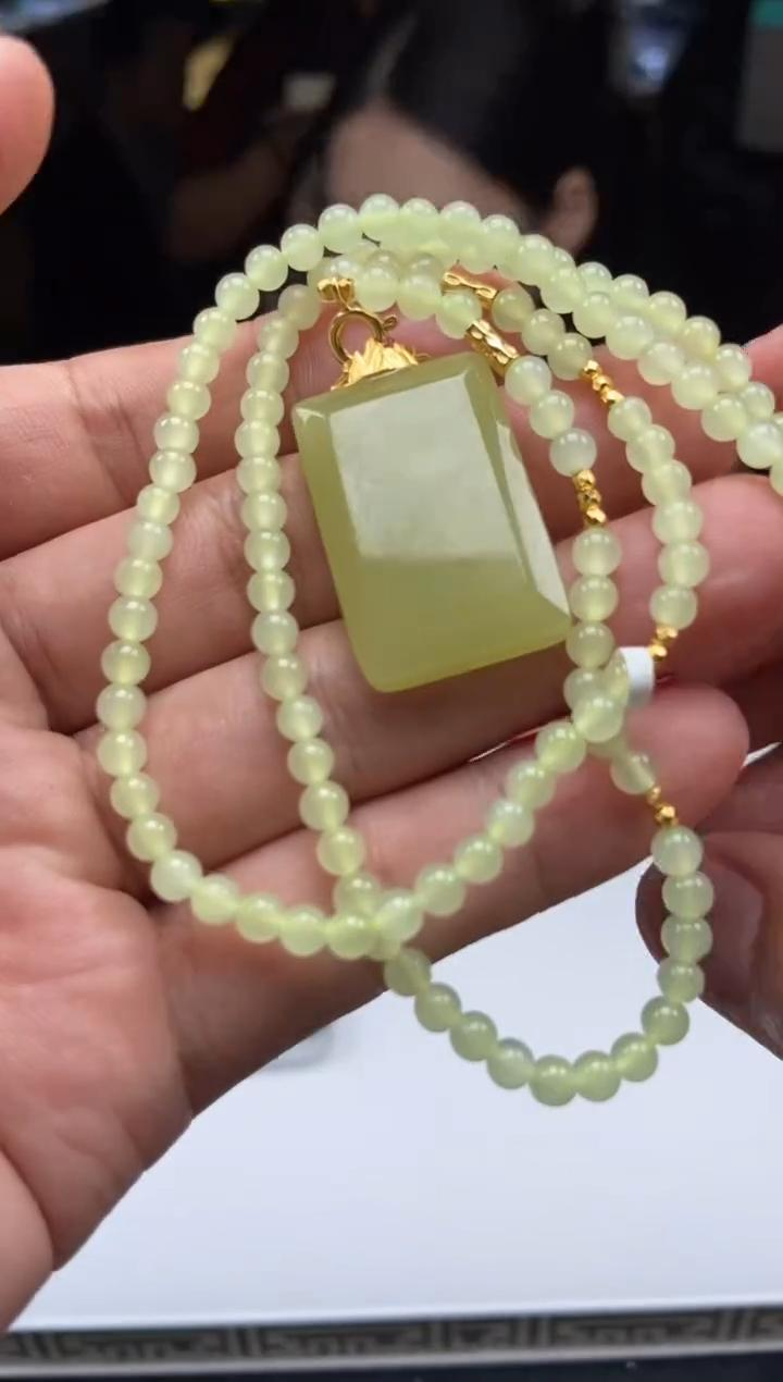 天然和田玉吊坠（拍一发一）228FS1363/228FS1503