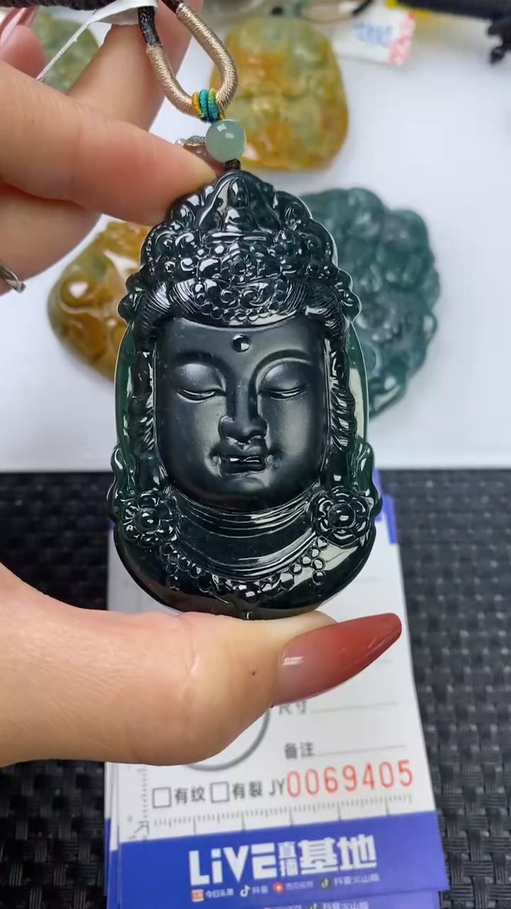 【闪购商品】翡翠颈饰未镶嵌1111111111111111