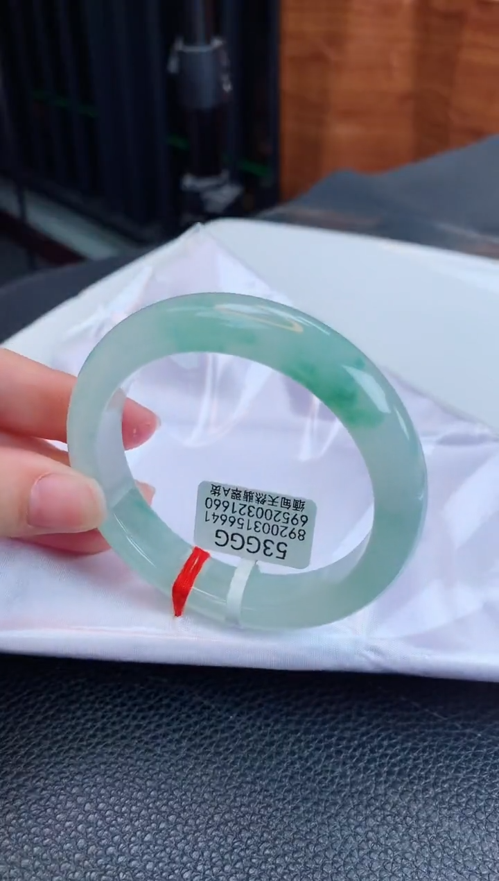 【闪购商品】翡翠手镯未镶嵌缅甸天然翡翠A货手镯